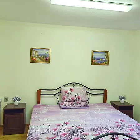 Апартаменти Blago *